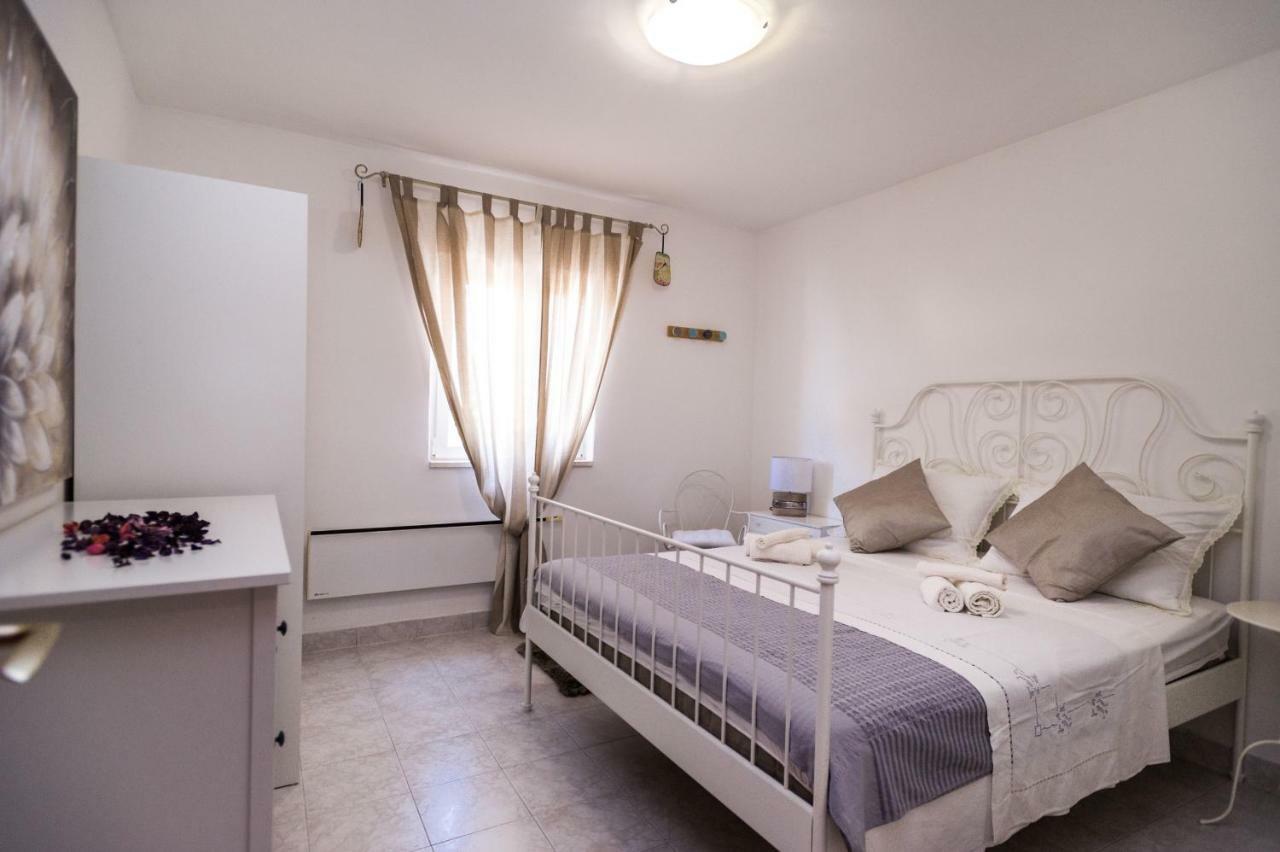 Great View Apartment Sutivan Bagian luar foto